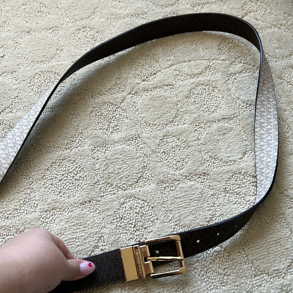 Micheal kors belt